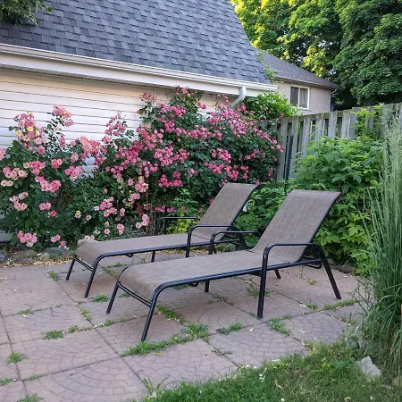 Garden 2 Storey House Niagara Falls Exterior photo